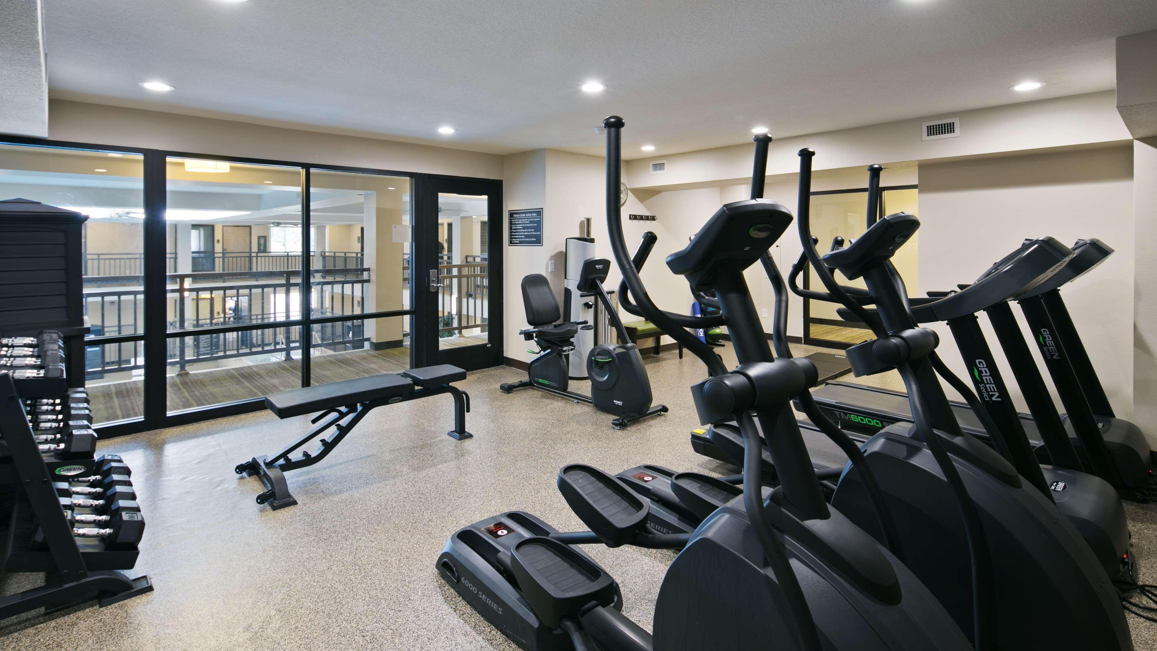 Best Western Harvest Inn & Suites Grand Forks Eksteriør billede