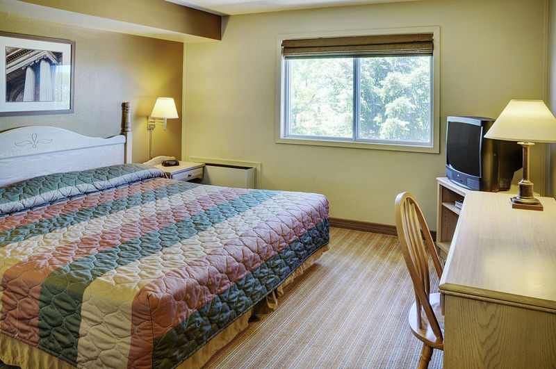Best Western Harvest Inn & Suites Grand Forks Eksteriør billede